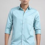 Men Regular Fit Solid Spread Collar